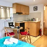 Hfs Studio Next To Hydepark L14