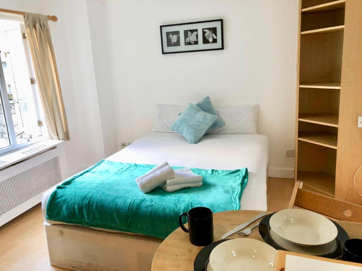 Appartamento Hfs Studio Next To Hydepark L14 Londra