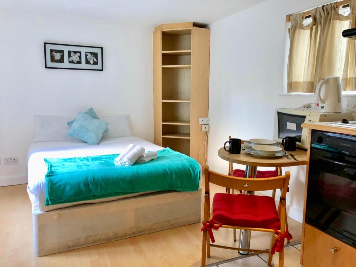 Hfs Studio Next To Hydepark L14 *