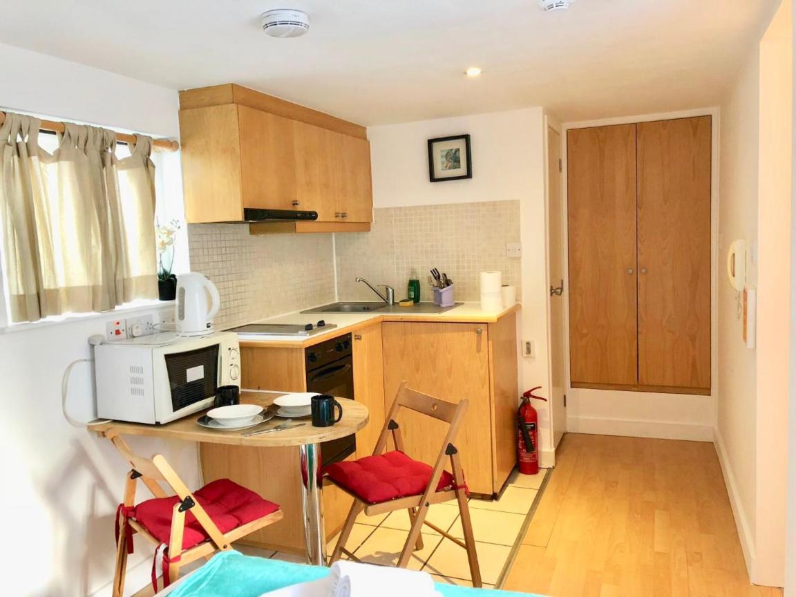 Appartamento Hfs Studio Next To Hydepark L14
